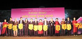 ໄຂງານມະໂຫລານ ຂັບຊວານ ແລະ ເພງພື້ນເມືອງ ຟູ໋ທໍ້